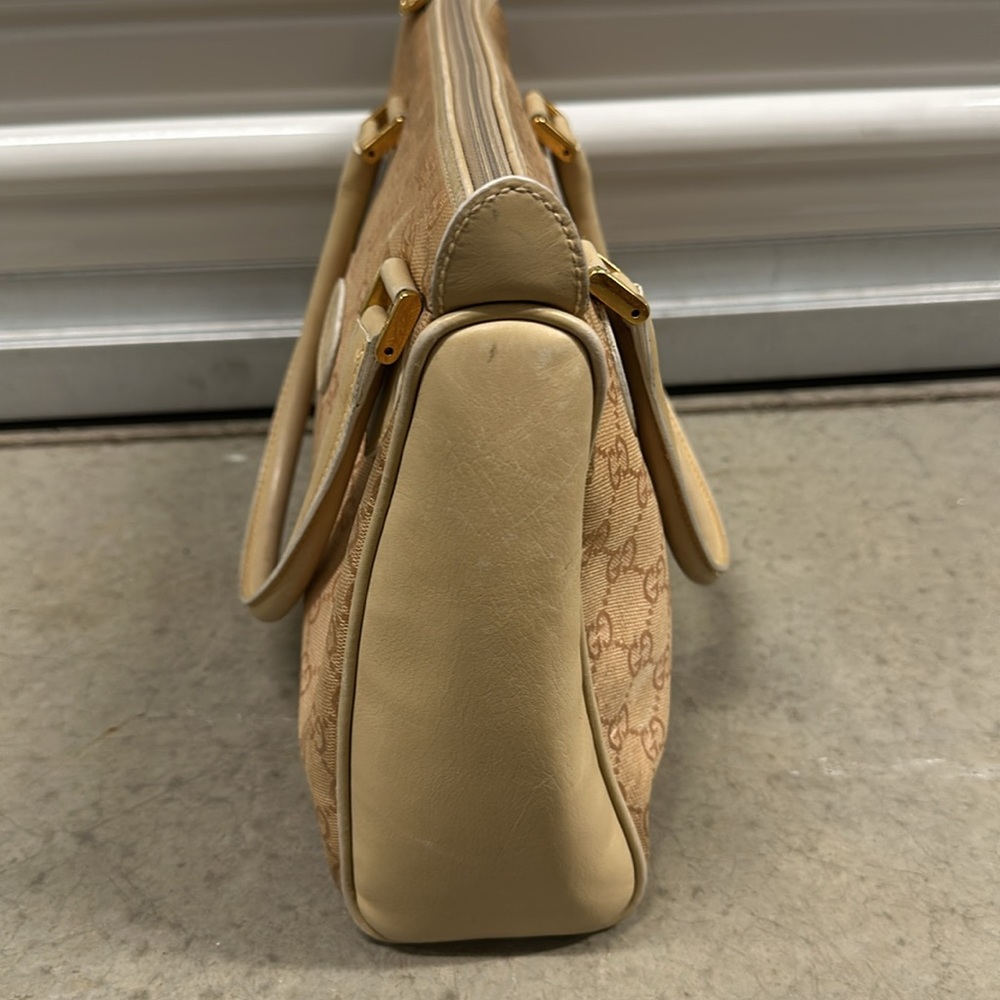 Vintage Gucci light beige monogram handbag - Picture 5 of 16
